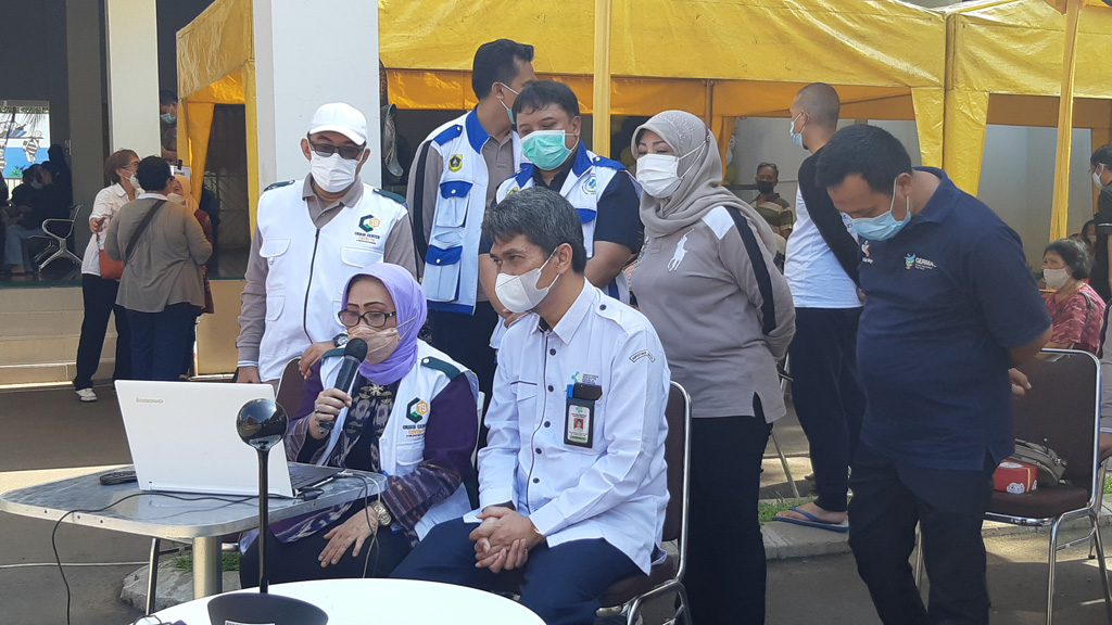 kepala dinas kesehatan kabupaten bogor zoom meeting dengan puskesmas di CitraIndah City Jonggol